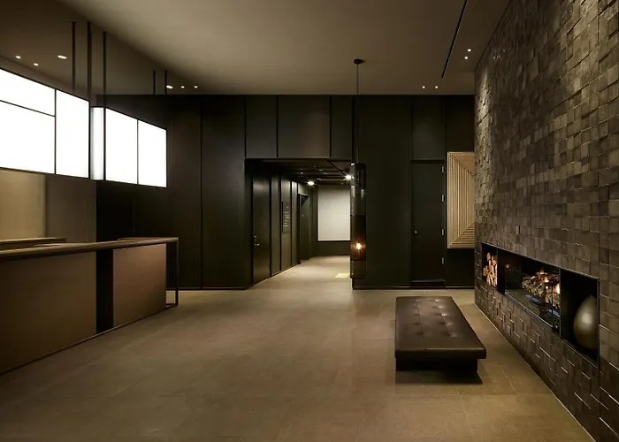 Shilla Seodaemun Station 4*