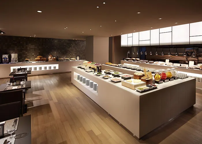 Hotel Shilla Seodaemun Station 4*